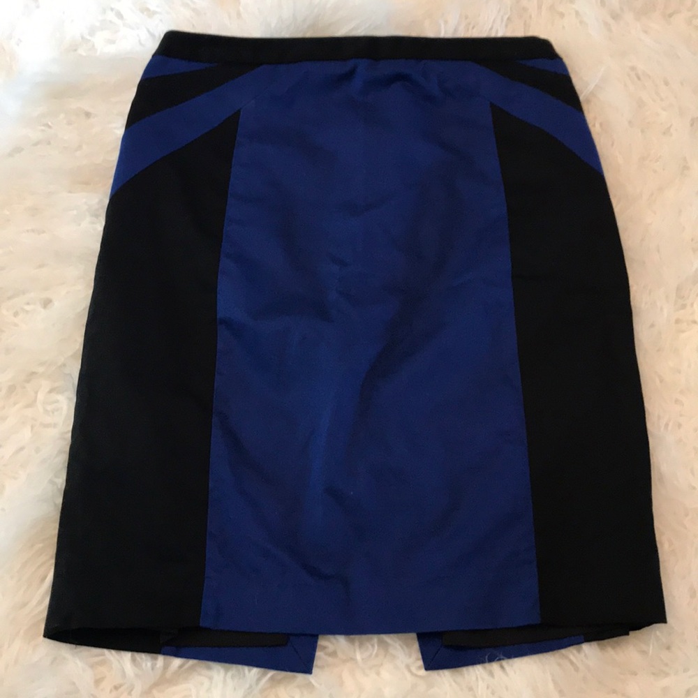4/$25 EXPRESS DESIGN STUDIO BLUE/BLK‎ SKIRT
